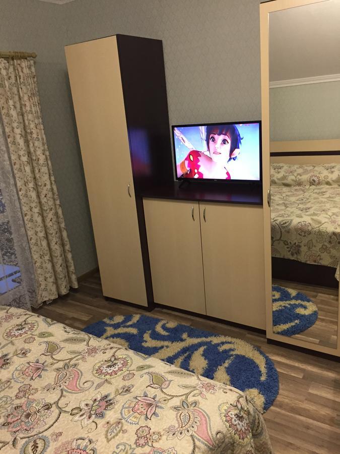 U Maksa Hotel Solochyn Eksteriør billede