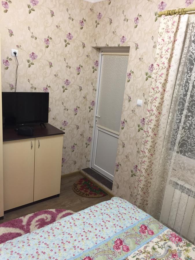 U Maksa Hotel Solochyn Eksteriør billede